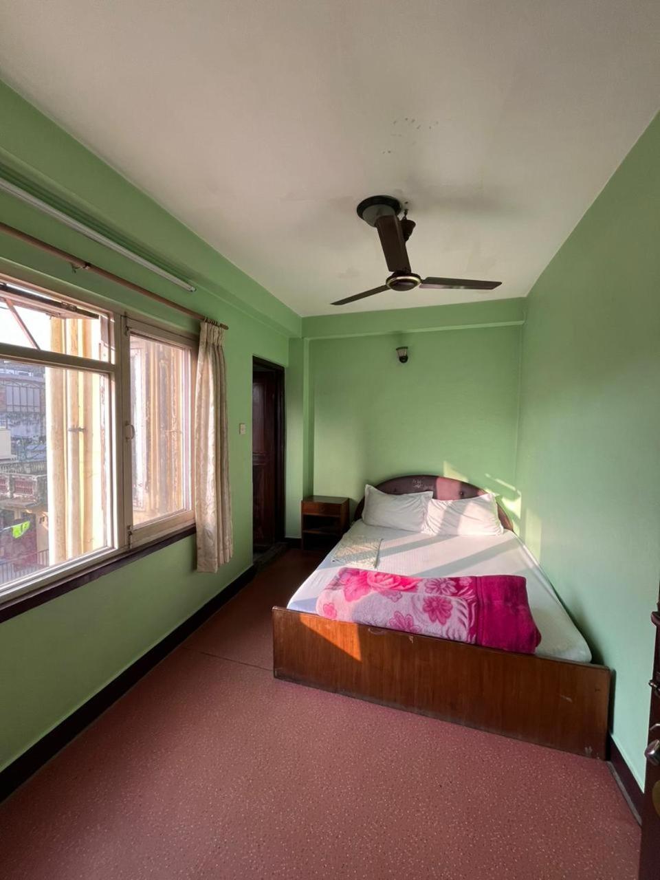 Hotel Sweet Dreams Thamel Kathmandu Exteriör bild